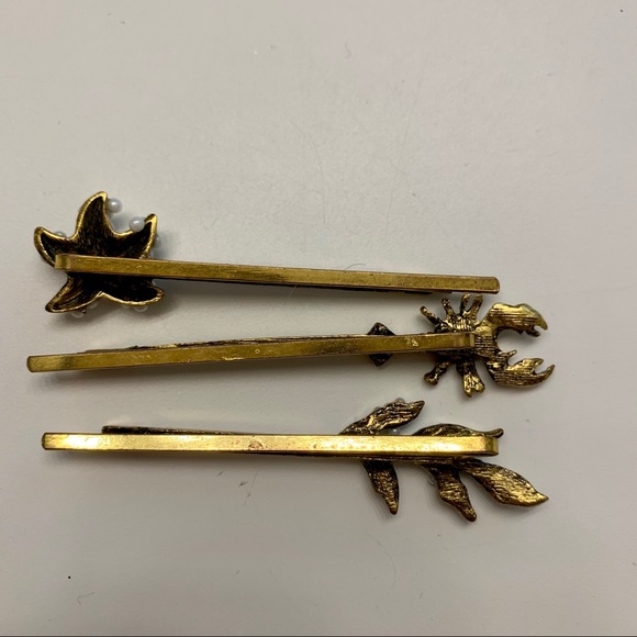 Anthropologie gold Bobbie pin trio - Picture 3 of 3